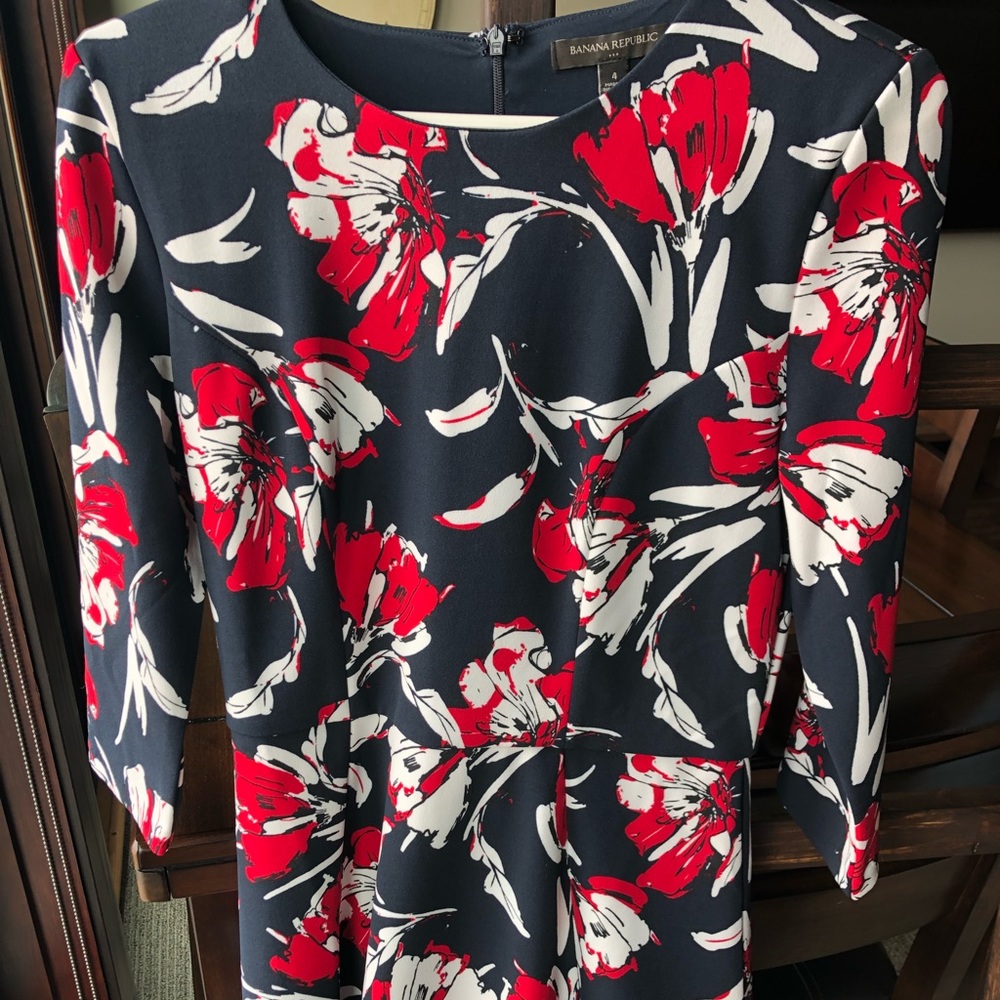 Brand new banana republic 3/4 sleeve dress